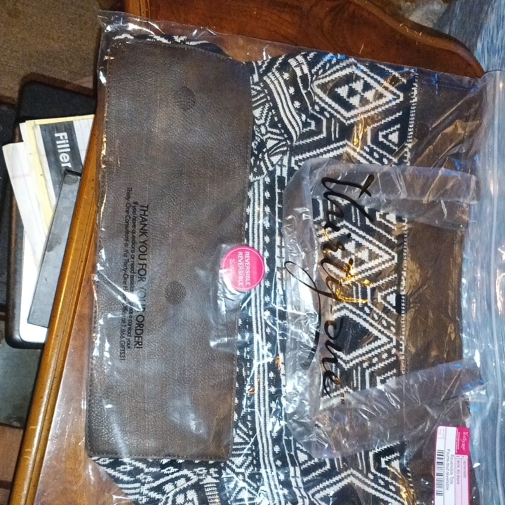 Thirty-One reversible tote